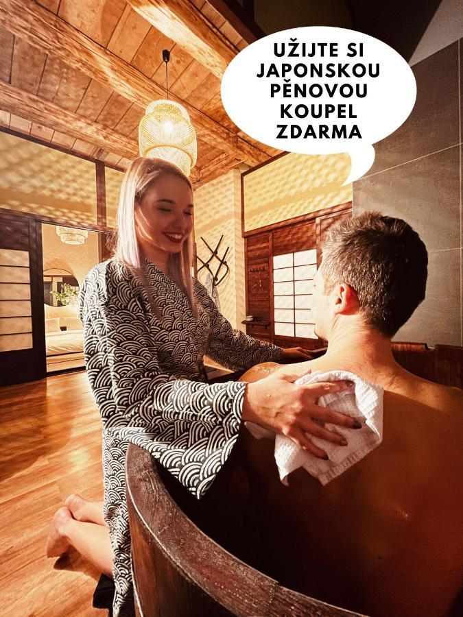 Oroom Japan - Role Play For Couples In Brno Exteriör bild